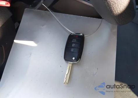 2016 Kia Sorento 2.4L L from USA, damaged, VIN 5XYPG4A38GG095955